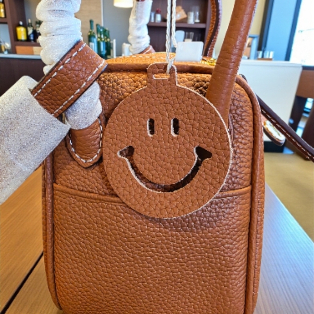 SALE!! Mini Tan Pebble Leather Shoulder or Crossbody Bag - Picture 6 of 7